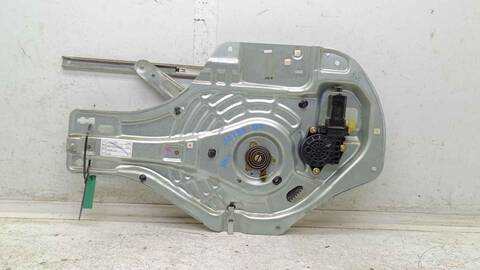 Elevalunas Eléctrico Delantero Izquierdo Hyundai Tucson 2.0 A LAS 4 RUEDAS 141CV 104KW