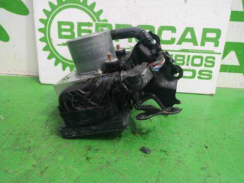 Foto 3ª: Abs Toyota Auris ACTIVE 116CV [8NR-FTS] (2013)