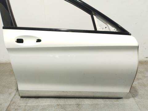 Foto 3ª: Puerta Delantera Derecha Mercedes Clase C 160 C 200 D 205.001) 160CV 118KW [654916] (2020)