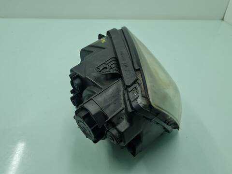 Foto 4ª: Faro Derecho Kia Sorento 2.5 CRDI CONCEPT 140CV 103KW [D4CB] (2006)