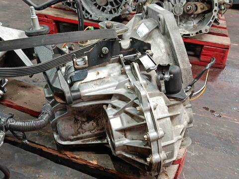 Foto 2ª: Caja Cambios Nissan Interstar G9U720 (2003)