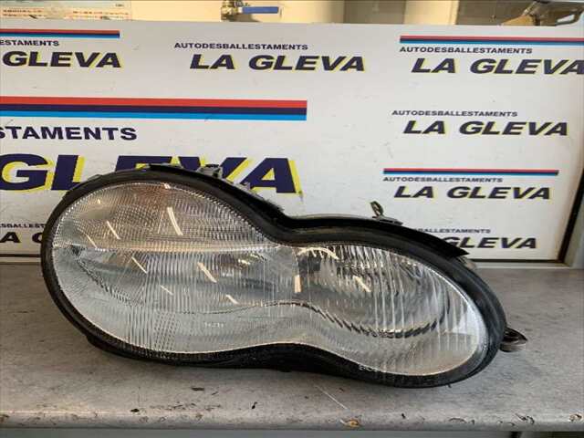 Faro Derecho Mercedes Clase C 160 2.2 CDI 143CV 0CV