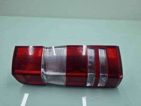 Foto 4ª: Piloto Trasero Derecho Mercedes Sprinter 310/311/313/314/316 CDI 906.631/633/635/637) 114CV 84KW CAJA CERRADA [651955] (2018)