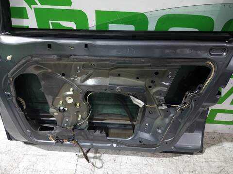 Foto 2ª: Puerta Delantera Derecha Citroen C5 2.0 HDI 109CV [RHZDW10ATED] (2001)