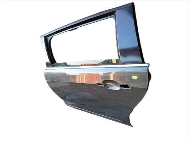 Foto 3ª: Puerta Trasera Izquierda Peugeot 5008 2.0 HDI 150 - BLUEHDI 150 (2009)