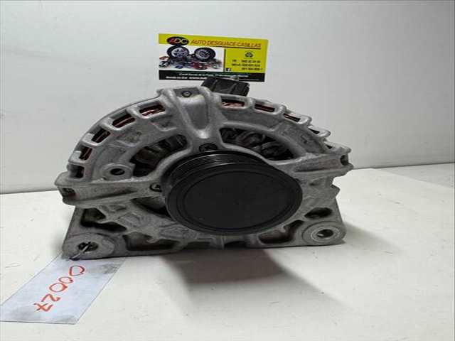 Foto 3ª: Alternador Dacia Sandero H4DF480 (2023)