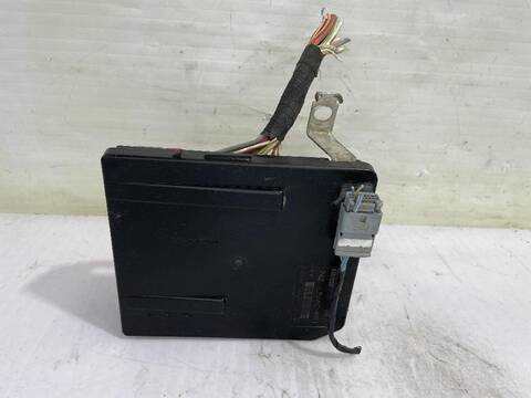 Caja Reles Fusibles Renault Scenic AUTHENTIQUE 86CV