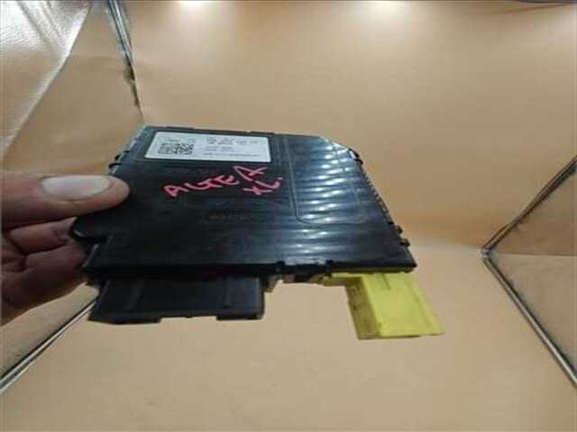 Foto 2ª: Centralita Motor ECU Seat Altea 1.9 ERENCE [1.9 LTR. - 77 KW TDI] [BXE]