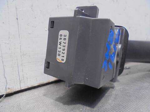 Foto 2ª: Mando Multifuncion Volvo XC 90 2.4 DIESEL CAT 185CV 136KW [D5244T4] (2007)