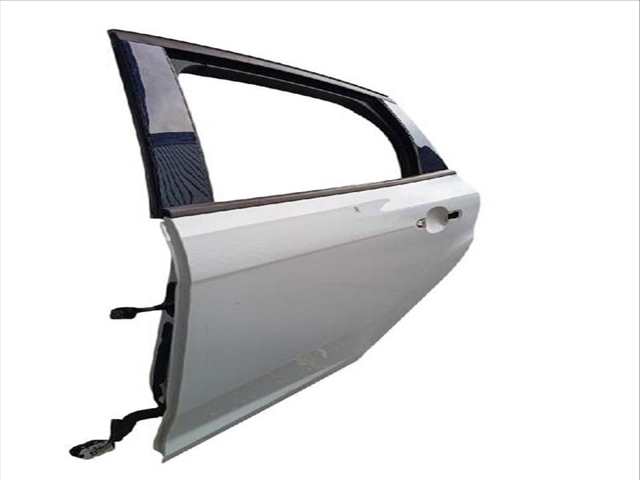 Foto 2ª: Puerta Trasera Izquierda Ford Focus 1.0 ECOBOOST (2010)