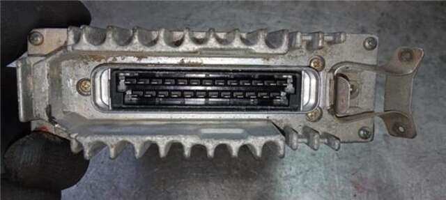 Foto 3ª: Centralita Motor ECU Mercedes Clase E 180 3.0 E 4 MATIC 300 (124.230) [3.0 LTR. - 132 KW CAT] [M 103.985]