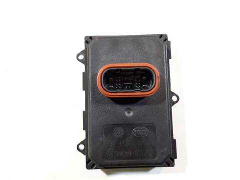 Foto 2ª: Centralita Faros Xenon Skoda Superb 2.0 TDI AMBITION 140CV 103KW 3T4) [CFFB] (2013)