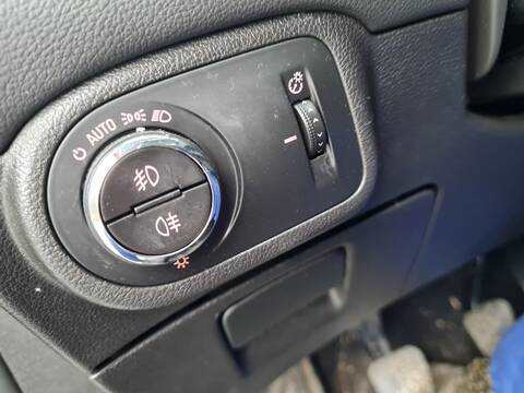 Foto 1ª: Mando Luces Opel Zafira EXPRESSION START/STOP 120CV 88KW [B16DTH] (2016)