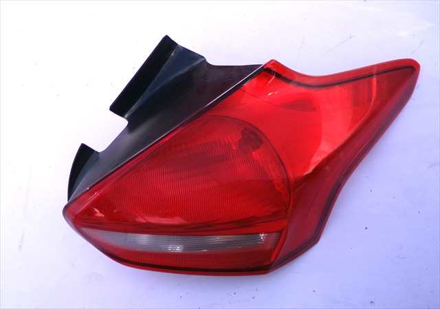 Piloto Trasero Derecho Ford Focus 1.5 TDCI 2014-2018