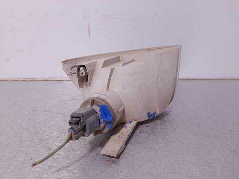 Foto 3ª: Faro Antiniebla Trasero Derecho Ford Focus AMBIENTE D) BERLINA 115CV 85KW [KKDA/B] (2006)