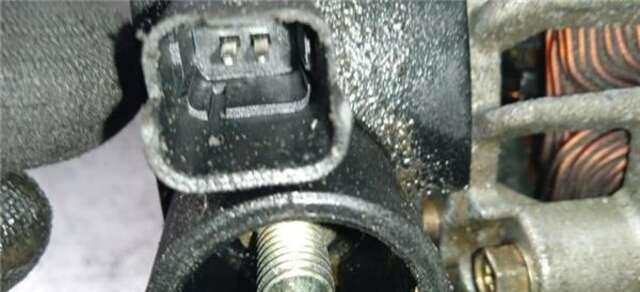 Foto 3ª: Alternador Peugeot 206 2.0 CC [2.0 LTR. - 100 KW 16V CAT (RFN - EW10J4)] [RFN (EW10J4)]