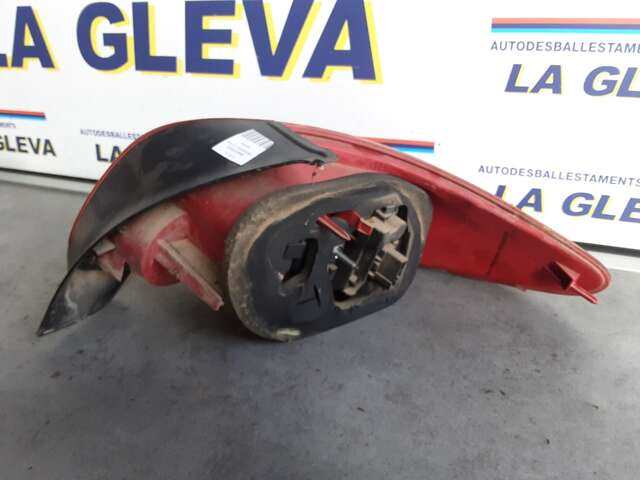 Foto 2ª: Piloto Trasero Izquierdo Peugeot 206 1.4G 0CV [KFW] (2005)