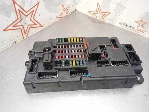 Foto 4ª: Caja Reles Fusibles Mini Mini COOPER 120CV 88KW [N12B16A] (2008)