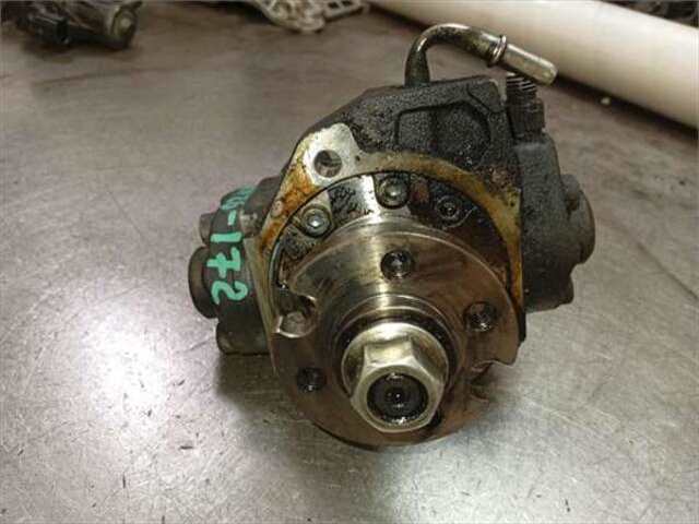 Foto 3ª: Bomba Inyeccion Ford Transit 2.4 FT 350 L [2.4 LTR. - 103 KW TDCI CAT] FURGON (TT9)(2006 _)