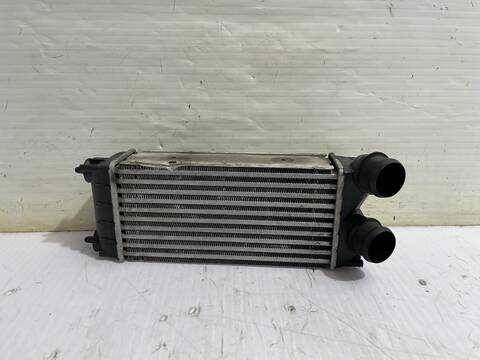 Foto 1ª: Intercooler Peugeot 308 ENVY 112CV 82KW [9HR (DV6C)] (2011)