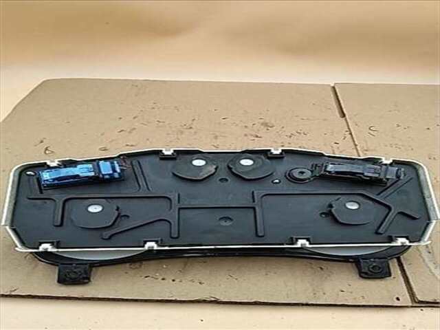 Foto 3ª: Cuadro de Instrumentos Ford Transit 1.8 FURGÓN FT 200S [1.8 LTR. - 55 KW TDDI TURBODIESEL CAT] CONNECT (TC7)(2002 _)