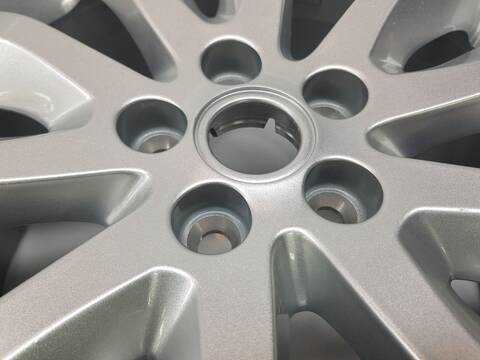 Foto 2ª: LLanta Aleacion Land Rover Freelander VERSION INDEFINIDA (2006)