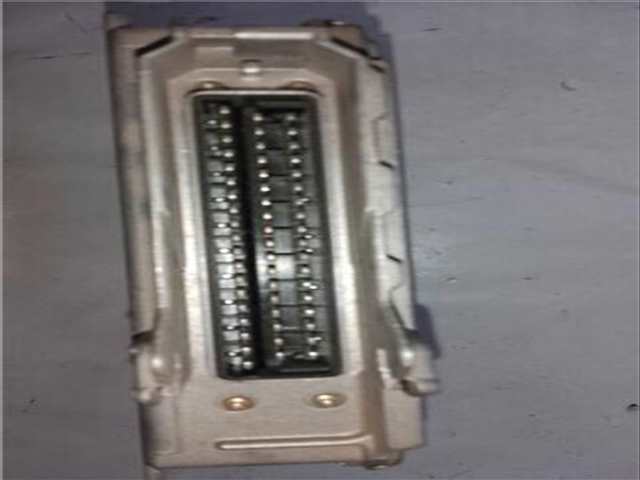 Foto 4ª: Centralita Motor ECU Bmw Serie 5 518 2.5 525TDS [2 5 LTR. - 105 KW TD CAT] BERLINA 143CV