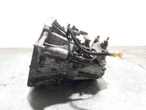 Foto 3ª: Caja Cambios Dacia Duster 1.5 DCI HSMC) 107CV 79KW