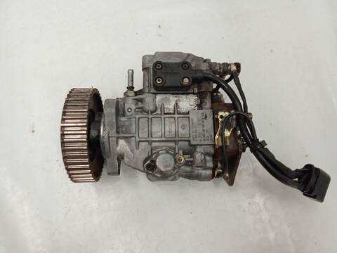 Foto 1ª: Bomba Inyeccion Volkswagen Golf 1.9 TDI 4MOTION 90CV 66KW [AGR] (1998)