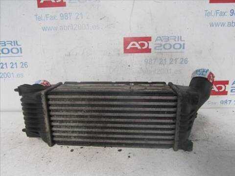 Foto 2ª: Intercooler Citroen C5 1.6 HDI RC8HZB) BERLINA 109CV 80KW [D-9HZ] (2007)