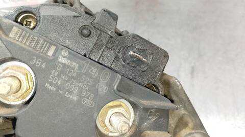 Foto 2ª: Alternador Iveco Daily 29 - L 12 CAJA CERRADA LARGO 116CV 85KW [F1AE0481] (2003)