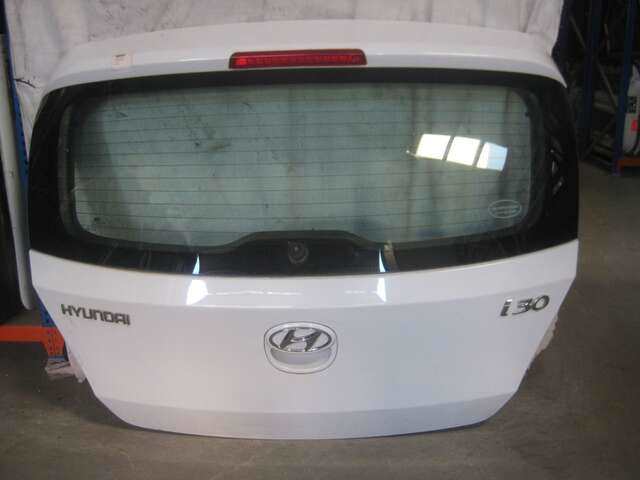 Foto 1ª: Portón Hyundai i30 1.4G [G4FA] (2012)