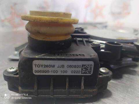 Foto 4ª: Elevalunas Manual Trasero Derecho Toyota Corolla 2.2 D-4D SOL 136CV 100KW [2ADFTV] (2006)