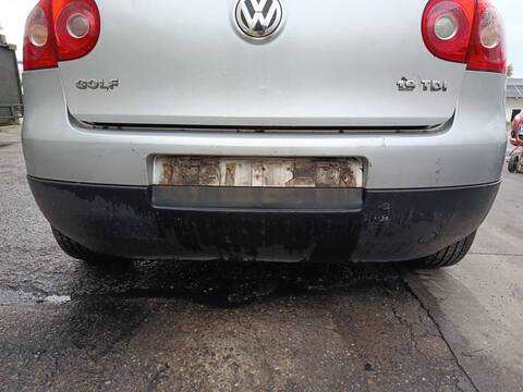 Paragolpes Trasero Volkswagen Golf BKC