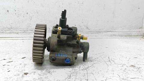 Foto 1ª: Bomba Inyeccion Fiat Stilo 1.9 JTD - 1.9 JTD 115 ACTIVE 116CV 85KW [192A1000] (2002)