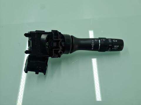 Mando Multifuncion Toyota Land Cruiser VX 177CV 130KW