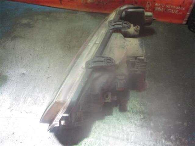 Foto 3ª: Faro Derecho Rover Serie 200 200 1.4 214 SI (3-PTAS.) [1.4 LTR. - 76 KW 16V CAT] [14 K4F]