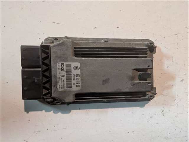 Foto 2ª: Centralita Motor ECU Volkswagen Touran ADVANCE 2.0 TDI 140CV (2003)