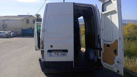 Puerta Trasera Izquierda Renault Master 2.3 DCI 130 FWD FV0M FV0Y) 130CV 96KW FURGONETA