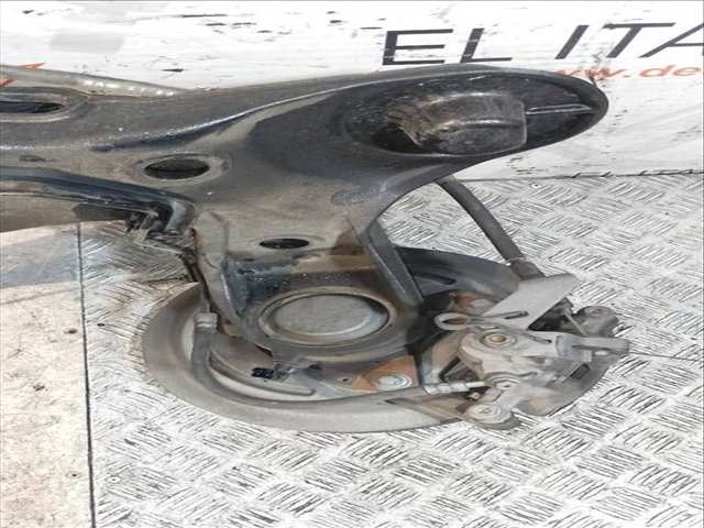 Foto 3ª: Mangueta Trasera Izquierda Peugeot Expert ASPHALT STANDARD 119CV 88KW FURGON [YHV] (2023)