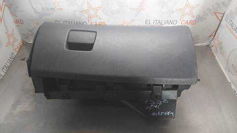 Guantera Opel Meriva SELECTIVE 95CV 70KW