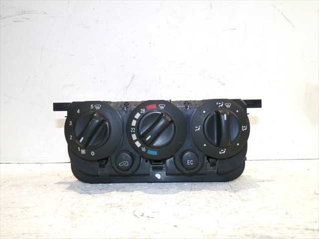 Foto 1ª: Mando Calefacción A. A. Mercedes Clase A 170 1.7 CDI W168,1998-2004 [668942] (2003)