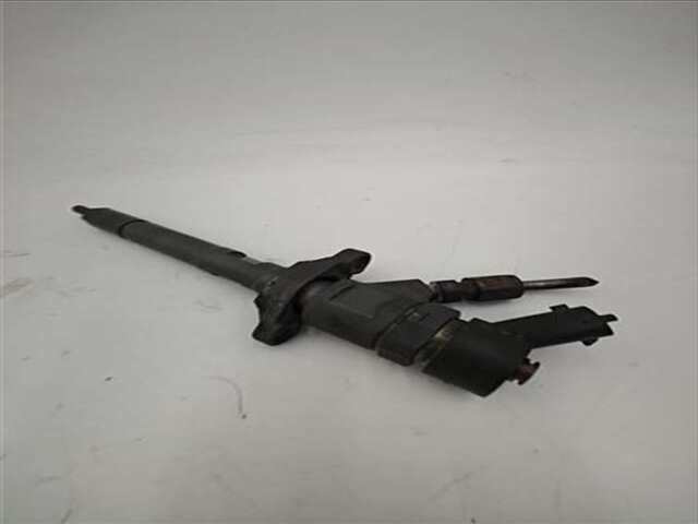 Foto 3ª: Inyectores Peugeot 407 1.6 BUSINESS LINE [1.6 LTR. - 80 KW HDI FAP CAT (9HZ - DV6TED4)]