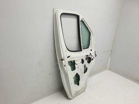 Foto 3ª: Puerta Delantera Izquierda Peugeot Boxer 333 L2H2 ACTIVE BLUE-HDI 140 (1994)