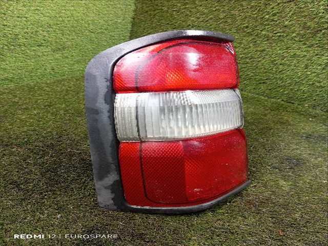 Foto 2ª: Piloto Trasero Izquierdo Nissan Patrol 2.8 TD [RD28ETI] (1999)