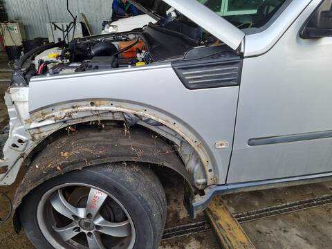 Aleta Delantera Izquierda Dodge Nitro SE 177CV 130KW