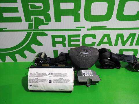Foto 3ª: Kit Airbag Opel Zafira 1.9 CDTI CAT Z 19 DTL) 101CV [D/ Z19DT] (2005)