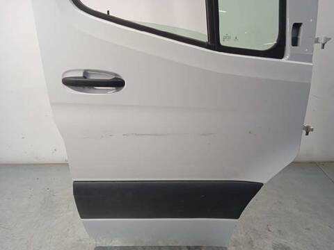 Foto 2ª: Puerta Delantera Derecha Mercedes Sprinter 419 CDI RWD 907.643 907.645 907.647) 190CV 140KW FURGONETA [654920] (2024)