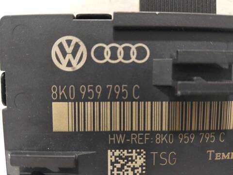Foto 2ª: Centralita Motor ECU Audi A4 3.0 V6 24V TDI 239CV (2008)