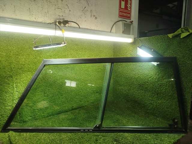 Luna Delantera Derecha Land Rover Range 3.5 G V8 3P